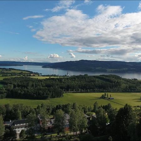 Ringsaker Sommerhotell Екстериор снимка