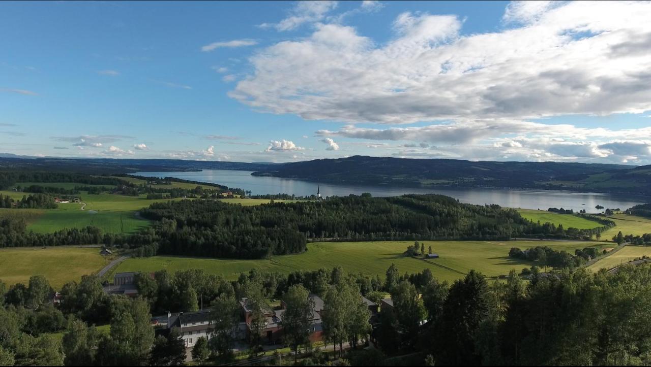 Ringsaker Sommerhotell Екстериор снимка